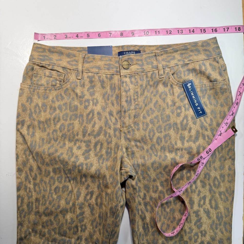 CHAPS Women's NWT Slimming Fit Straight Leg Cheetah Print Jeans 10 Denim Animal - Picture 5 of 11